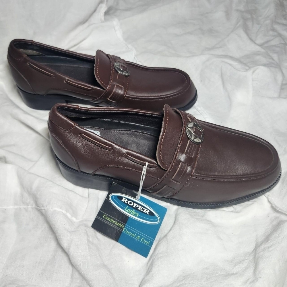 Roper Women's Brown Slip-On Loafers - Picture 3 of 6
